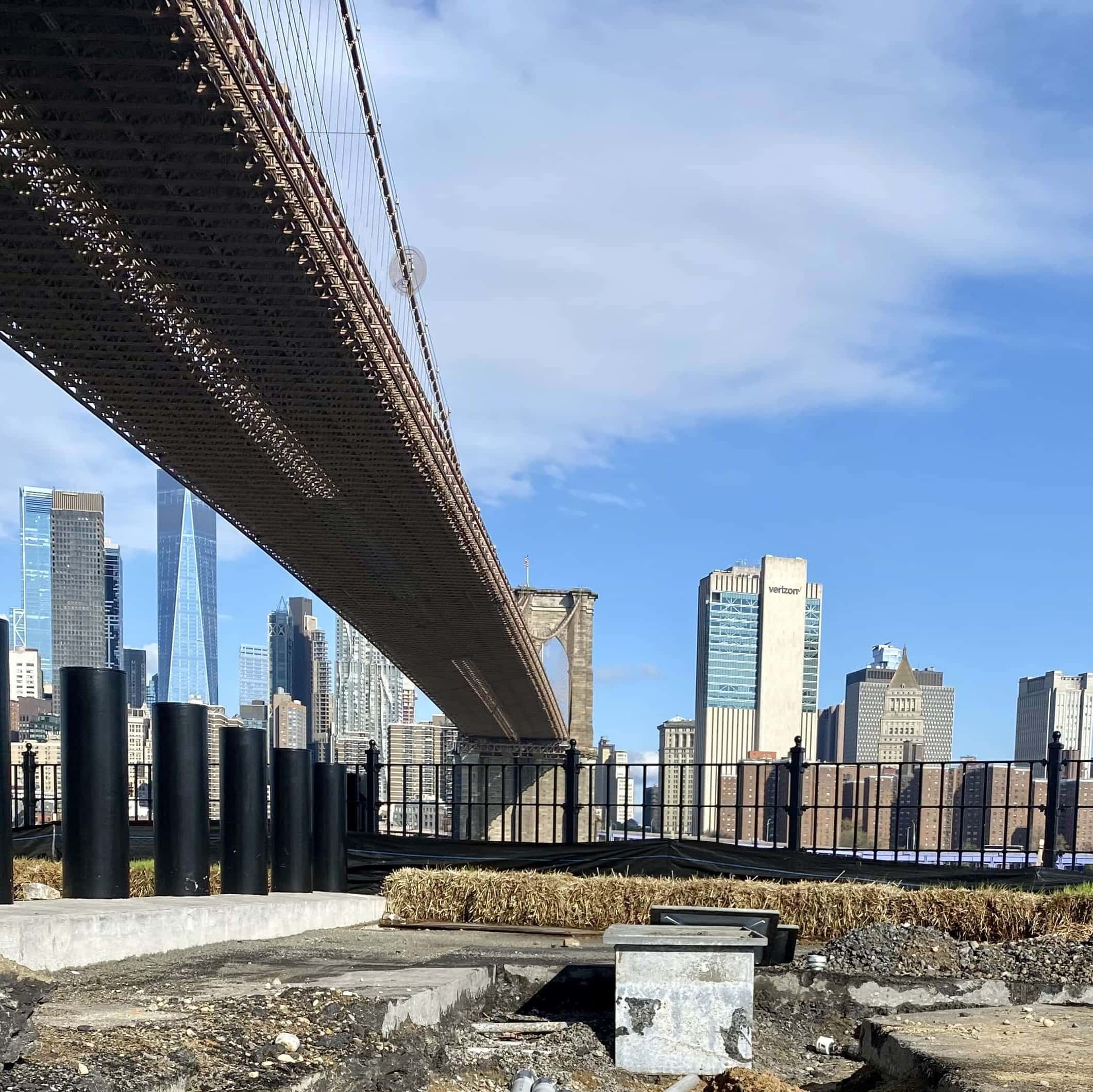 Brooklyn Bridge Plaza